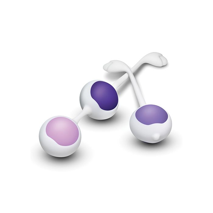 Close-up view of the Ultrasilk™ Smooth silicone surface showing off its gentle texture.