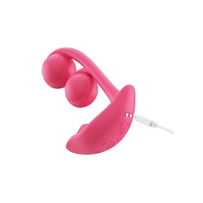 Melody by Honey Play Box vibrator charging with included USB cable, emphasizing rechargeable battery